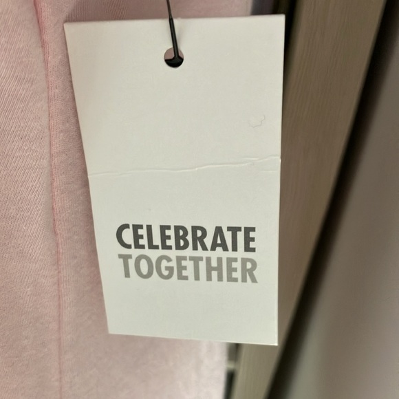 Cute Dog T-Shirt NWT - Picture 3 of 6